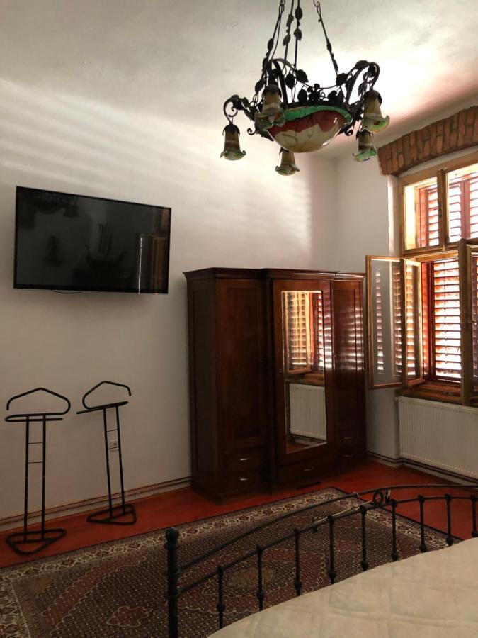 Cezara Apartamento Mediaş Exterior foto